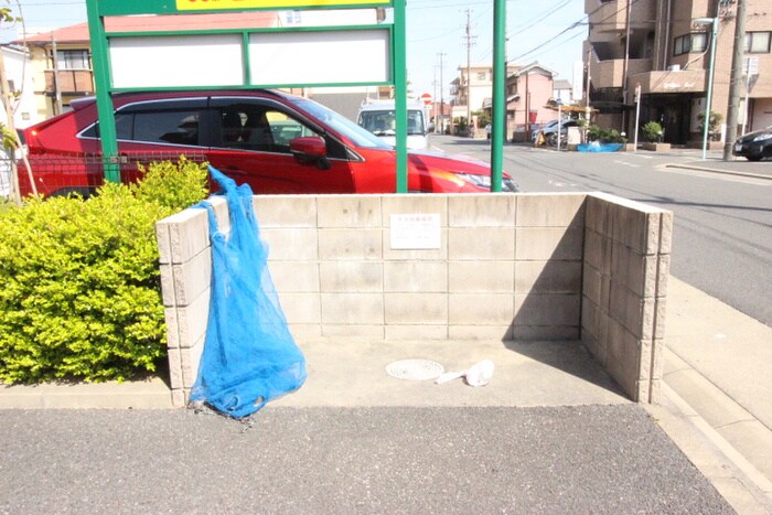 物件外観写真6　(建物設備)