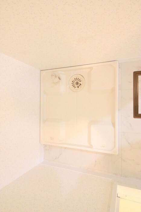 物件内観写真21　(洗濯機置場)