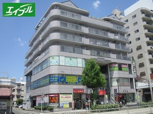 LIVE桜山外観写真