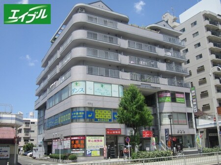 LIVE桜山外観写真