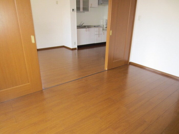 物件内観写真6　(居室)