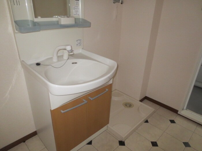 物件内観写真9　(洗面)