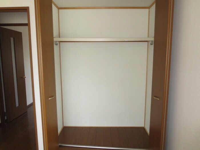 物件内観写真11　(収納)
