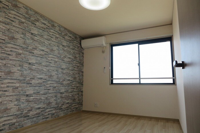 物件内観写真11　(居室)