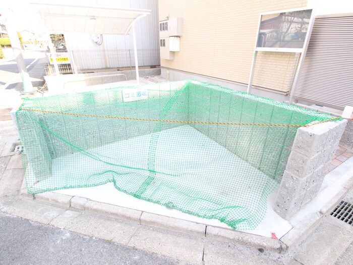 物件外観写真2　(建物設備)