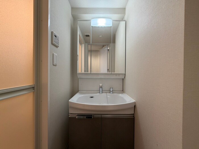 物件内観写真15　(洗面)