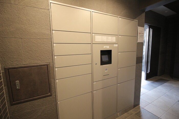 物件外観写真6　(建物設備)