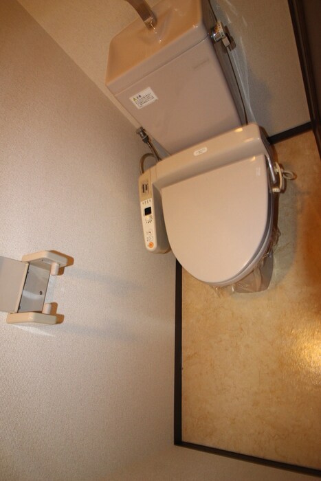 物件内観写真11　(トイレ)