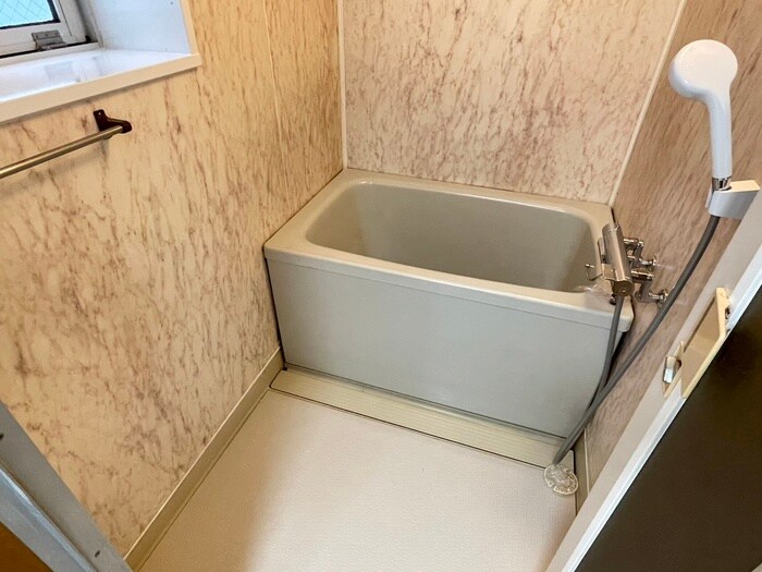 物件内観写真13　(バス／シャワールーム等)