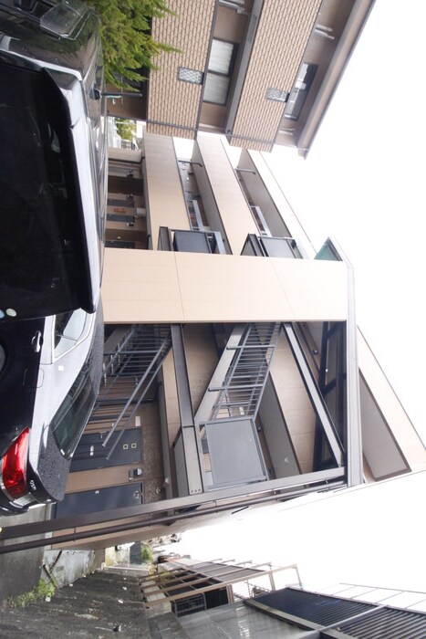 物件外観写真4　(外観写真)