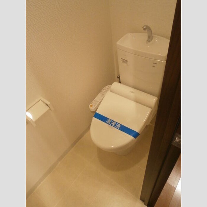 物件内観写真14　(トイレ)