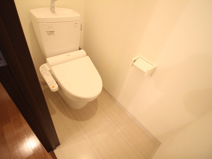 物件内観写真15　(トイレ)