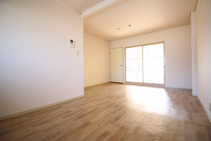 物件内観写真18　(居室)