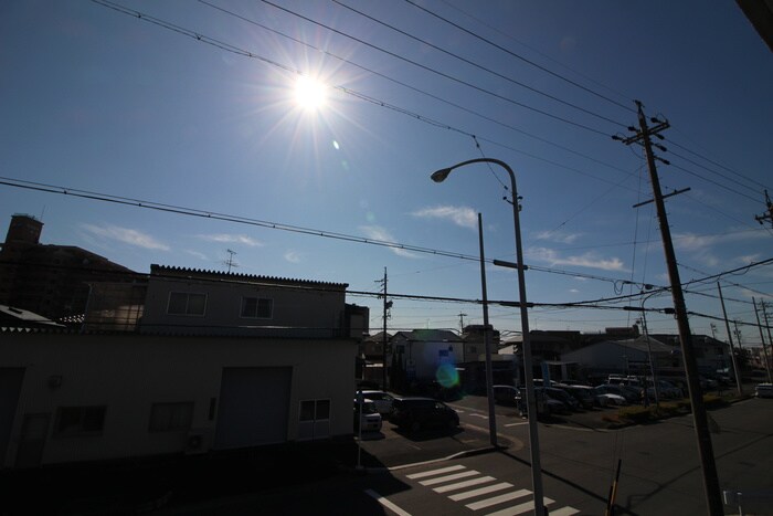 物件内観写真22　(室内からの展望)