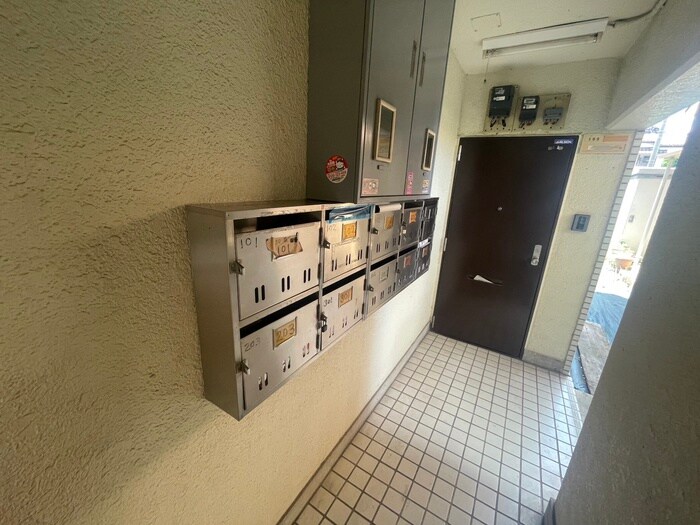 物件外観写真4　(建物設備)