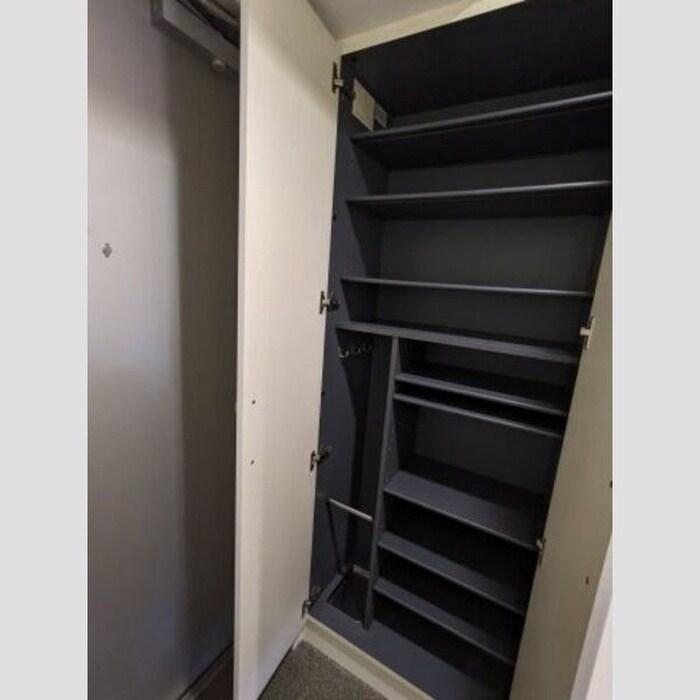 物件内観写真15　(靴箱)