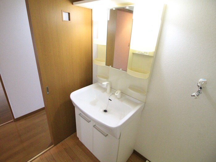 物件内観写真12　(洗面)