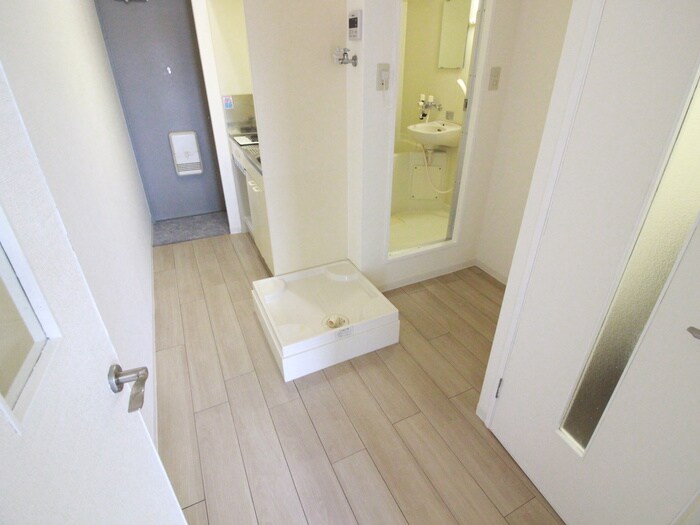 物件内観写真21　(廊下)