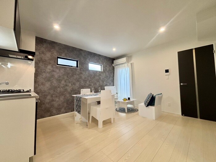 物件内観写真9　(居室)