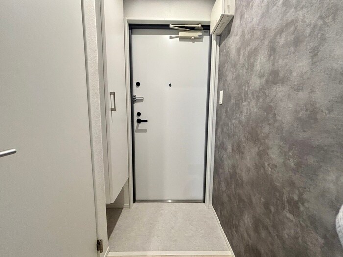 物件内観写真19　(玄関)