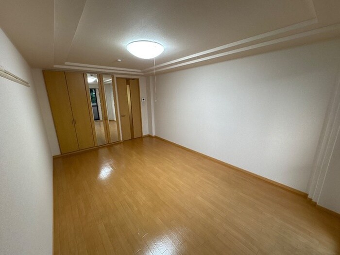 物件内観写真12　(居室)