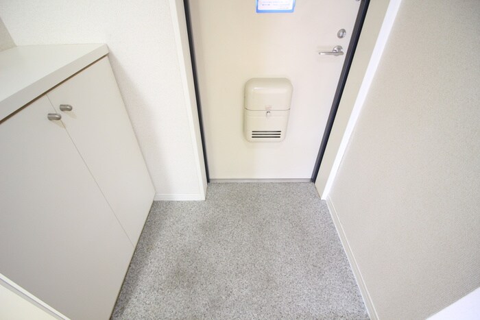 物件内観写真22　(玄関)