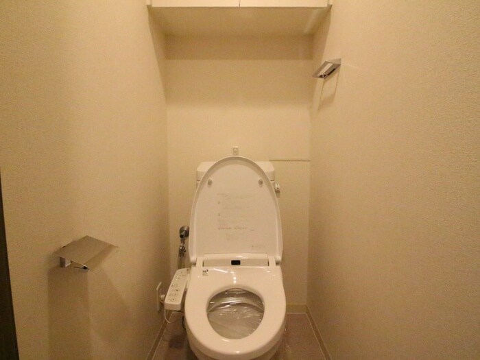 物件内観写真14　(トイレ)