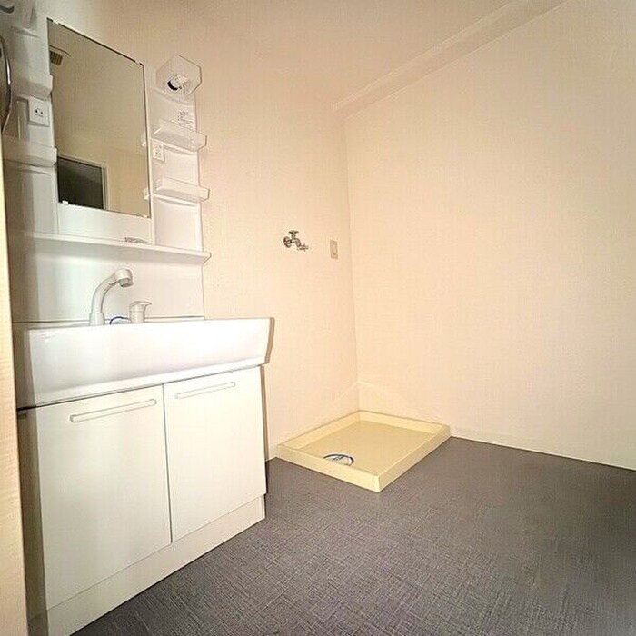 物件内観写真9　(洗面)