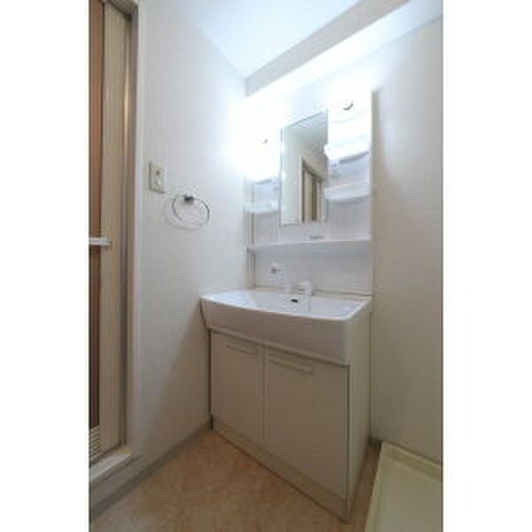 物件内観写真11　(洗面)