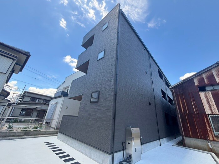 物件外観写真5　(外観写真)