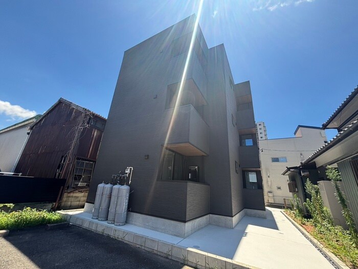 物件外観写真6　(外観写真)