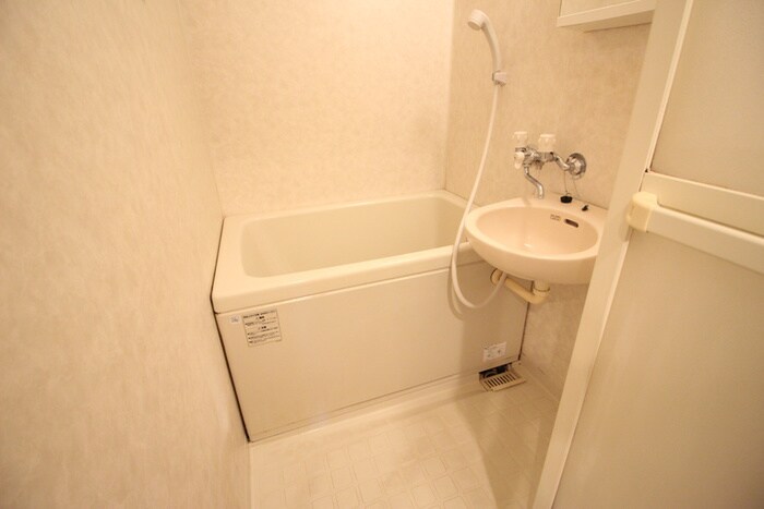 物件内観写真9　(バス／シャワールーム等)