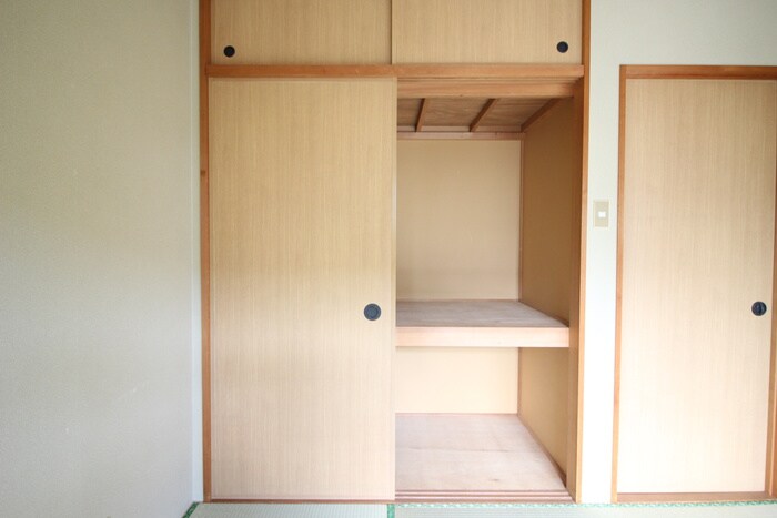 物件内観写真15　(収納)