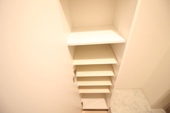 物件内観写真18　(靴箱)