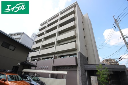 桜山カーザ外観写真