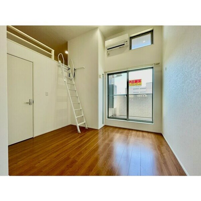 物件内観写真8　(居室)