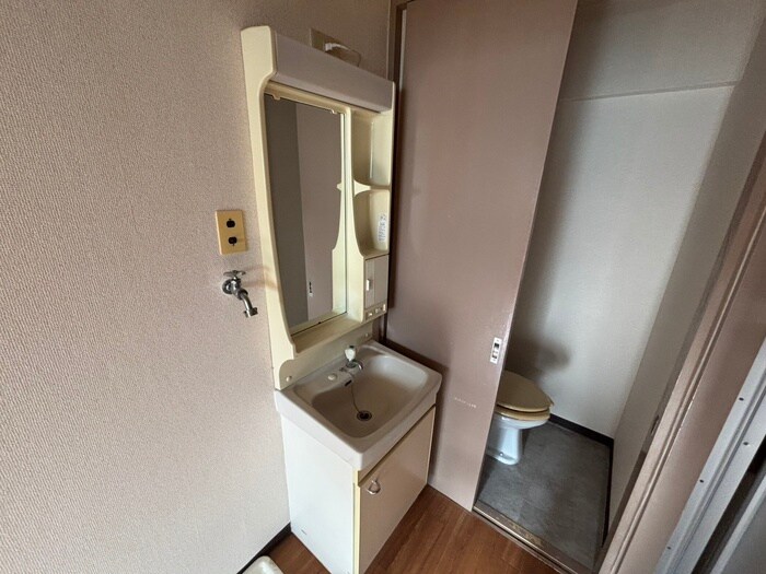 物件内観写真14　(洗面)