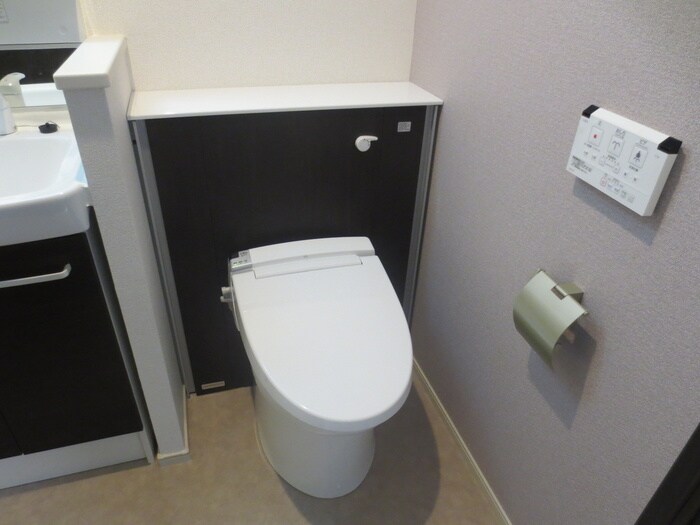 物件内観写真12　(トイレ)