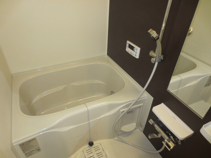 物件内観写真13　(バス／シャワールーム等)