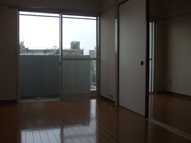 物件内観写真6　(居室)