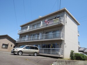 大日マンション外観写真