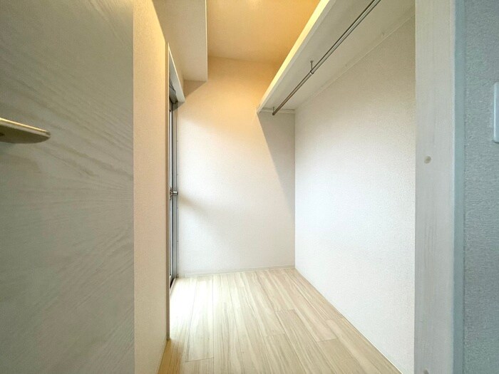 物件内観写真16　(収納)