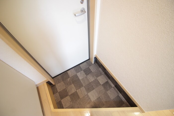 物件内観写真15　(玄関)