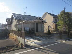 稲沢市小沢戸建外観写真