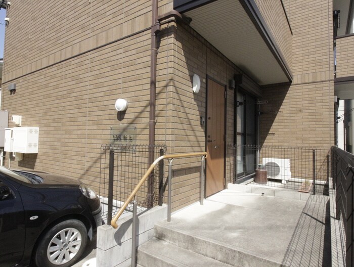 物件外観写真4　(建物設備)