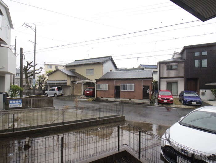 物件内観写真20　(室内からの展望)