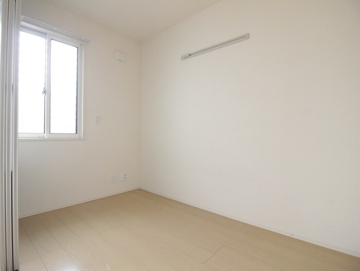 物件内観写真21　(居室)