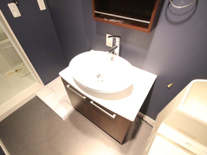 物件内観写真11　(洗面)