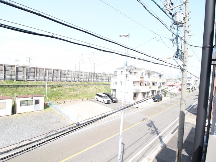 物件内観写真16　(室内からの展望)