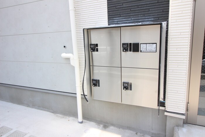 物件外観写真4　(建物設備)